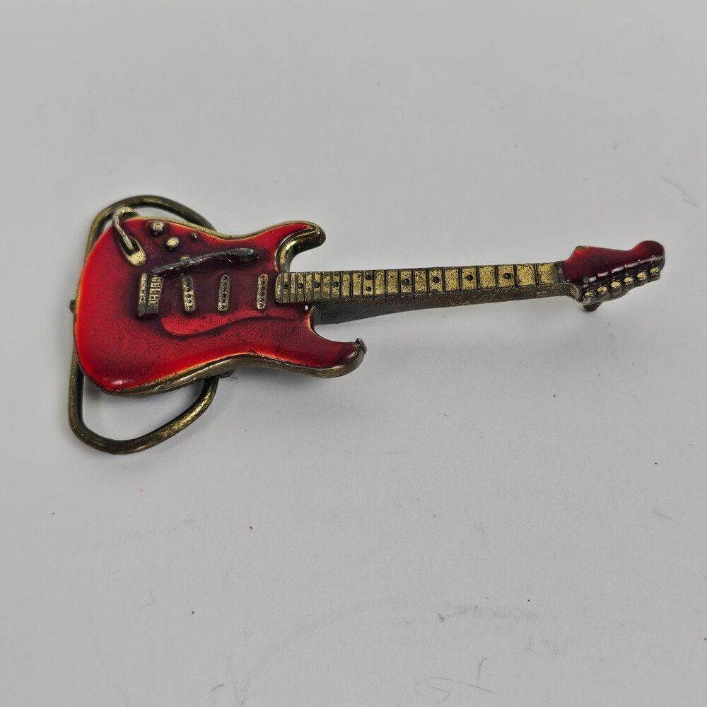 Belt Buckle Electric Guitar Red Enamel VTG 80s The Great American Buckle Company - Picture 2 of 11